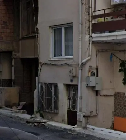 6 Bedroom House By The Sea Hotel Gemlik